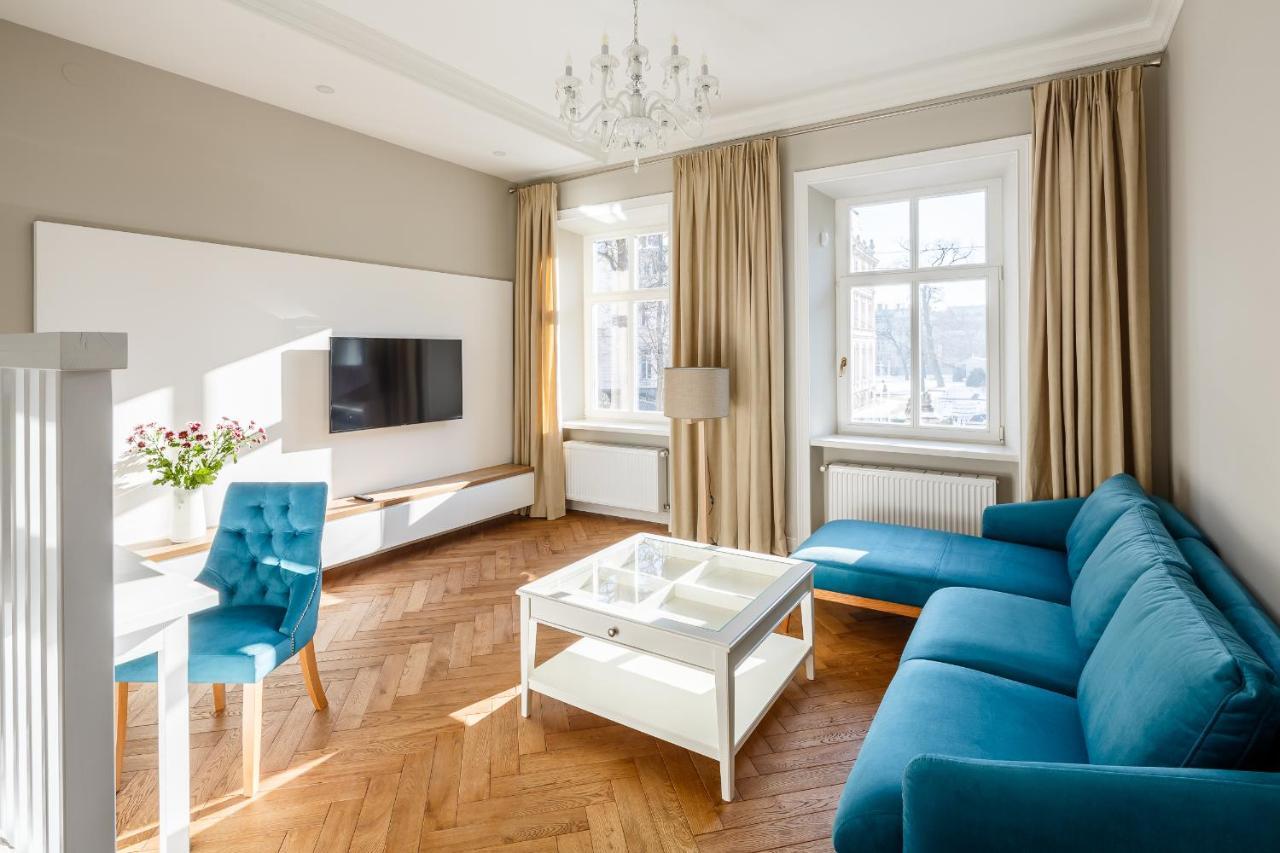 Palace View Apartments - 24 Kopernyka Str. リヴィウ エクステリア 写真